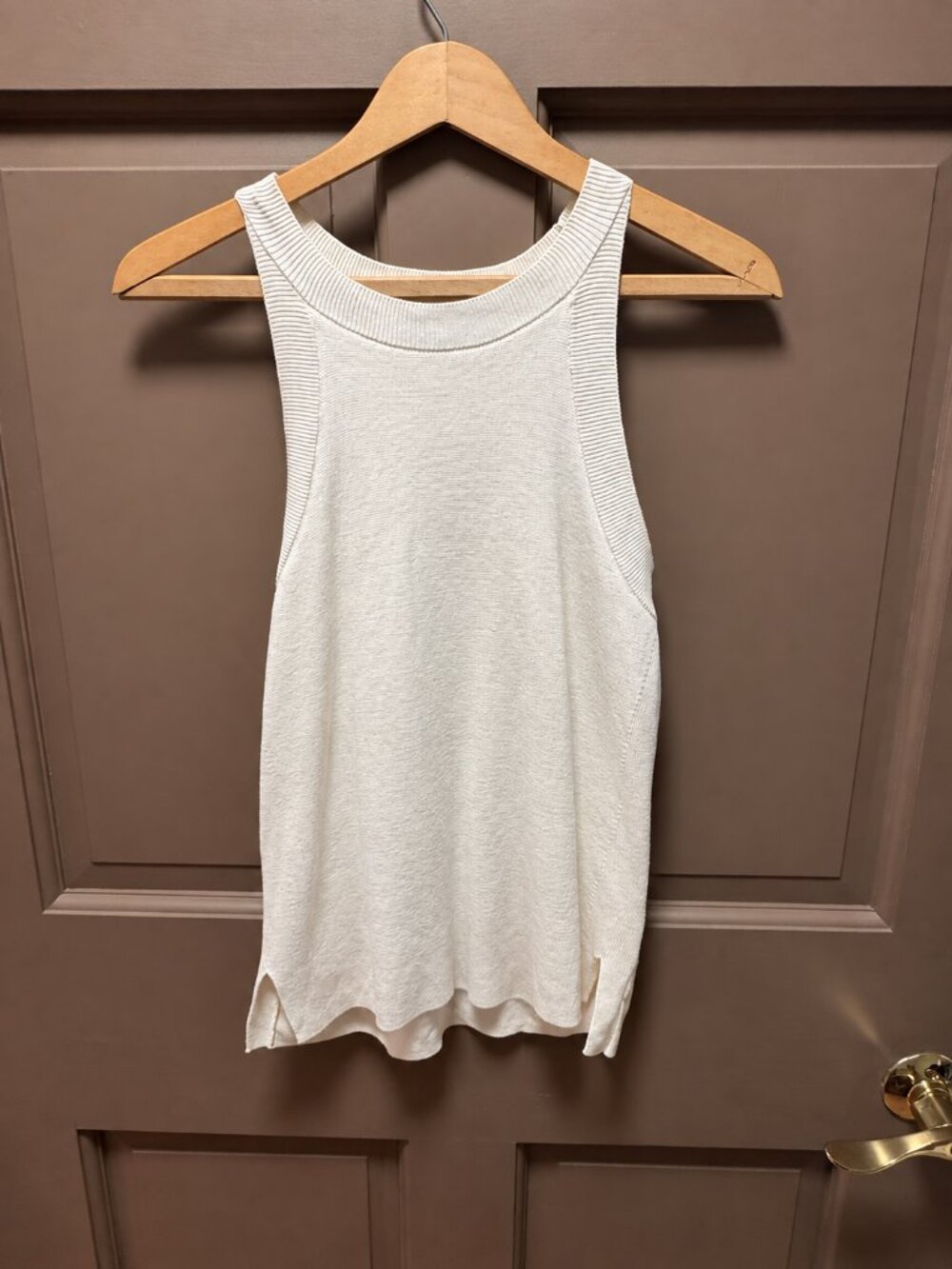 Banana Republic Ivory Sleeveless Knit Tank Small